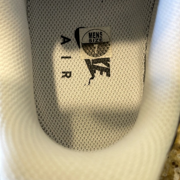 🖤 Air Force 1 '07 'White Black’ CT2302-100 Men’s Size 7/Women’s Size 8.5 - Picture 12 of 14